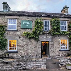 Village Pub 4*, Redmire Reino Unido
