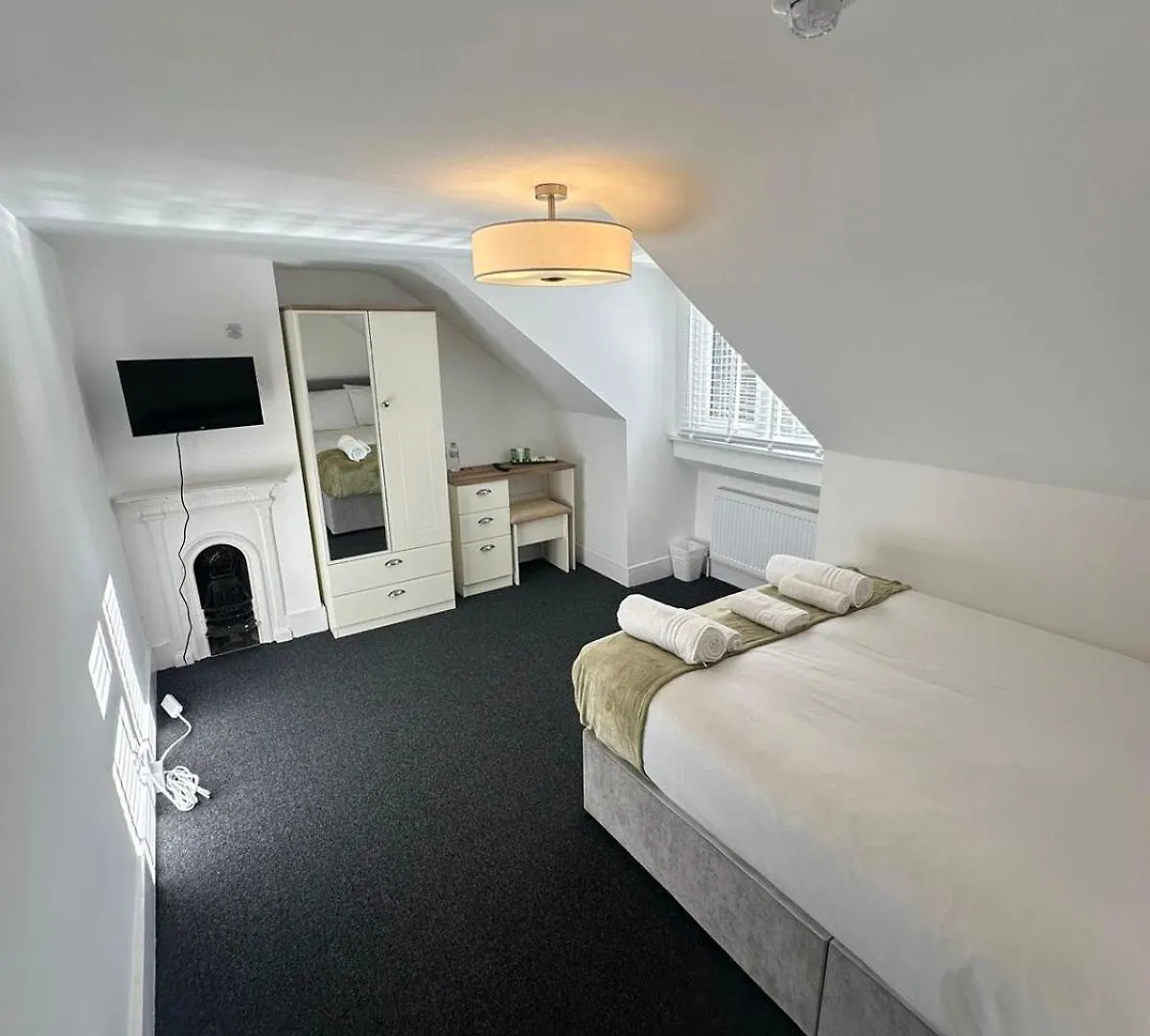 Cambridge Central Rooms - Tas Accommodations 剑桥